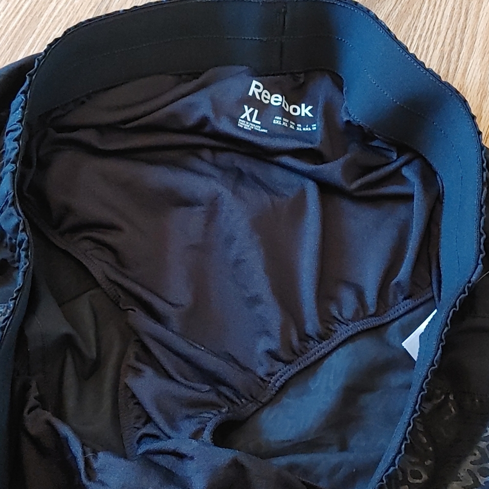 Running Shorts - Picture 4 of 5